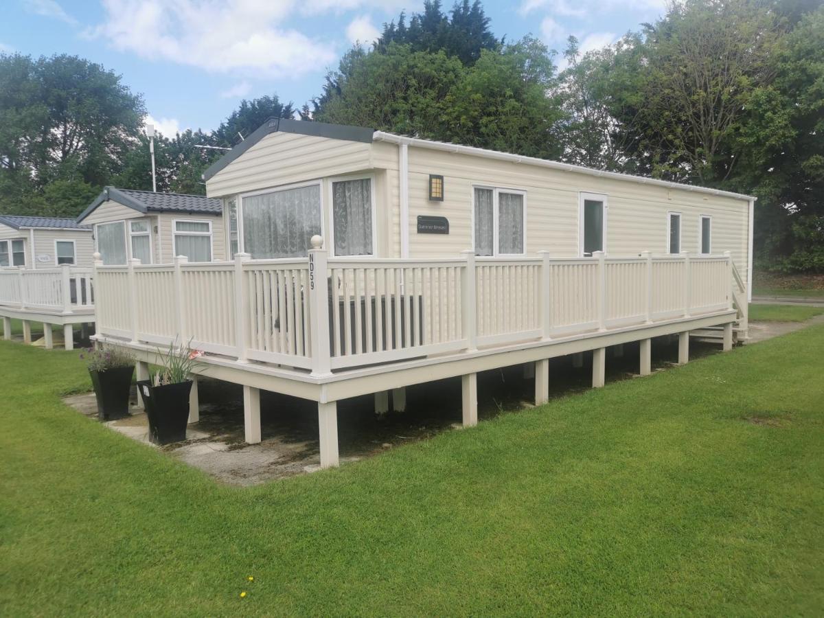 Вилла Caravan In The Cotswolds Сайренстер Экстерьер фото